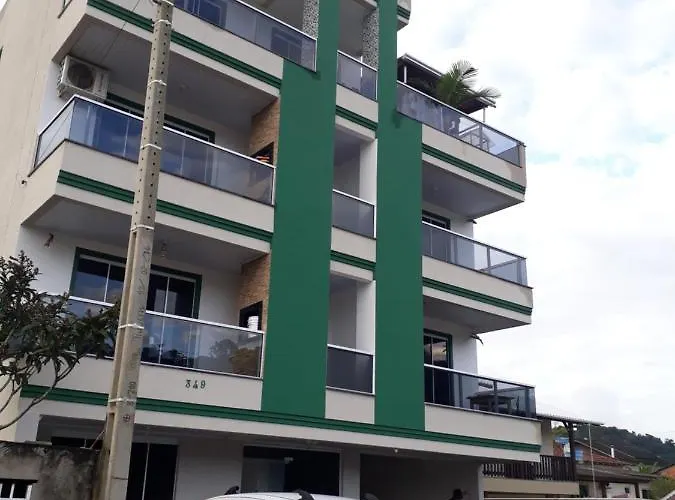 Residencial Helena Cobertura Apartamento Bombinhas
